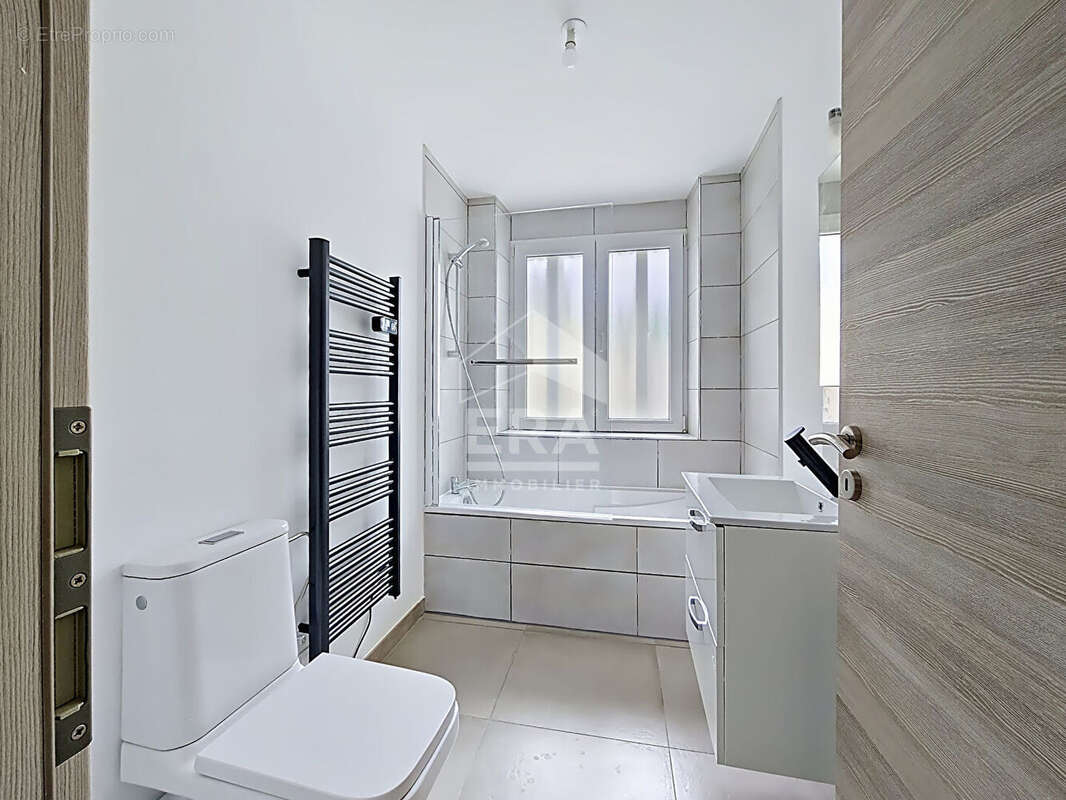 Appartement à LONGLAVILLE
