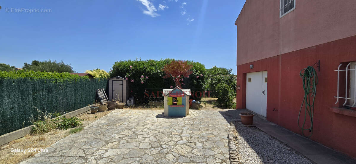 A VENDRE - A SAINT-ANDRE-DE-SANGONIS - MAISON de TYPE T4 de 85m2 avec garage de 55m2 et jardin attenant. - photo 27