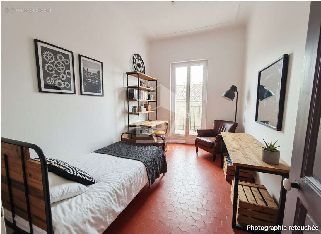 Appartement à MARSEILLE-6E