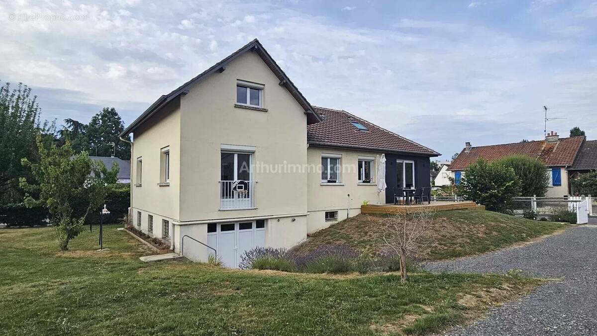 Maison à DOZULE