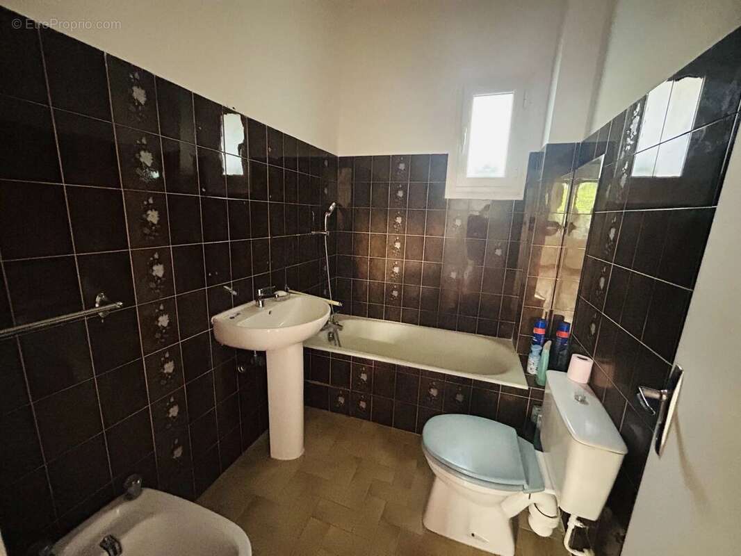 3 Pièces + studio dans maison indépendante - photo 3