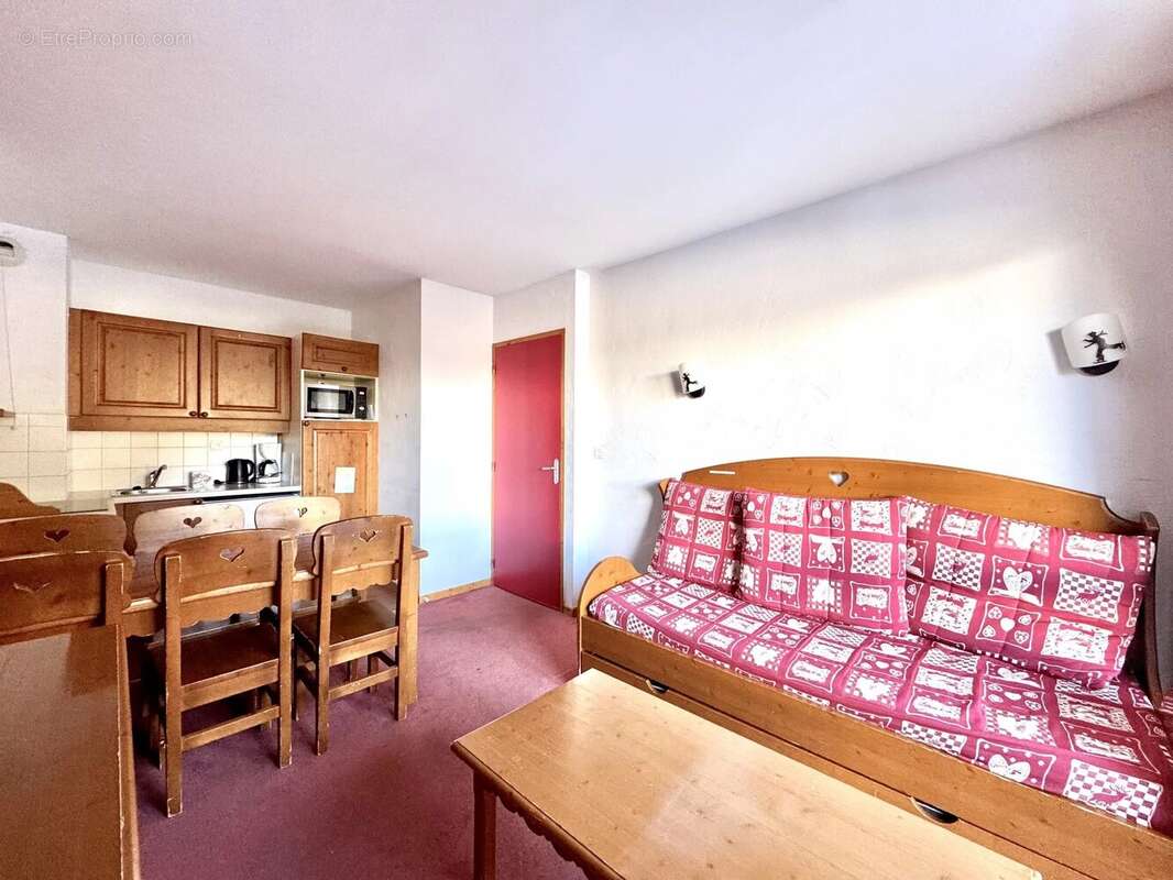 Appartement à AVRIEUX