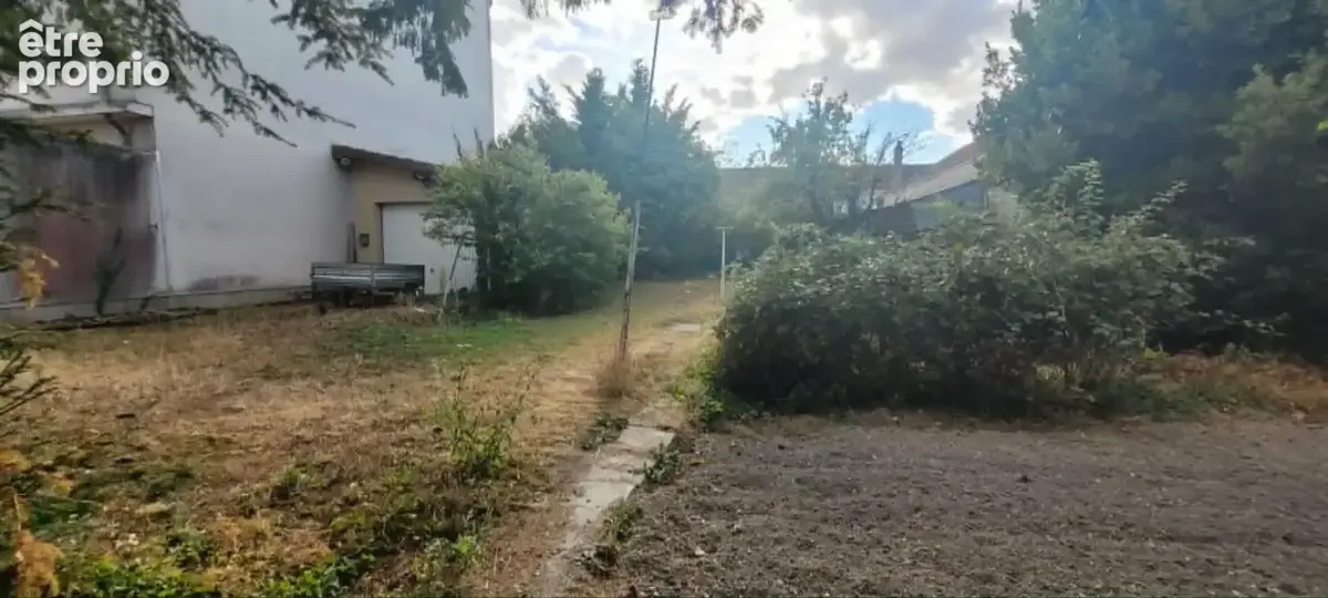 Maison 116 m² – F5 + F2 – Terrain 836 m² – Garage et dépendances - photo 18