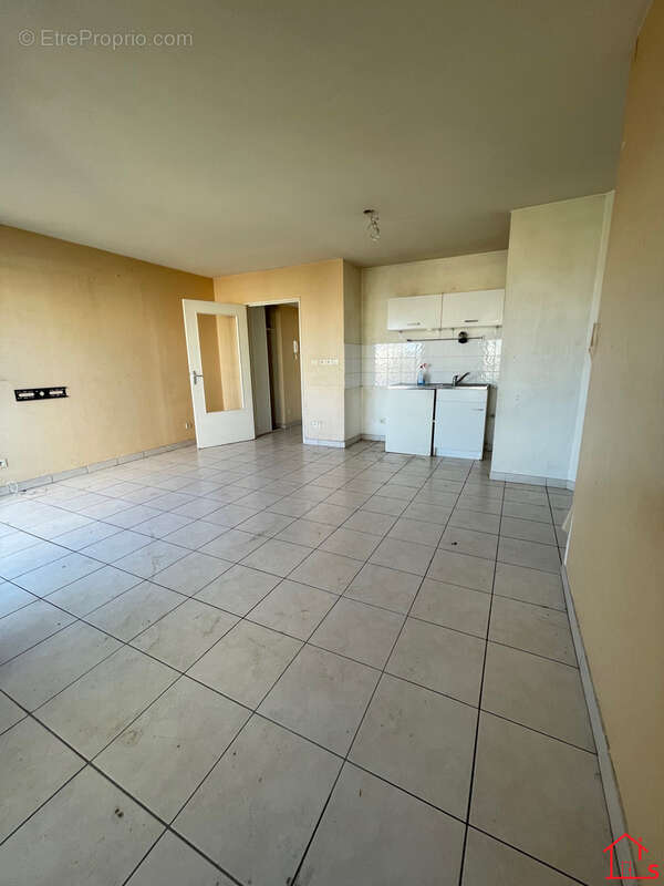 Appartement à LYON-8E