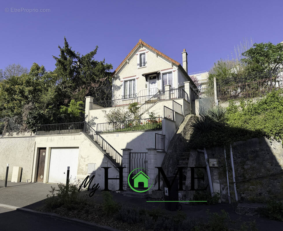 Maison à MELUN