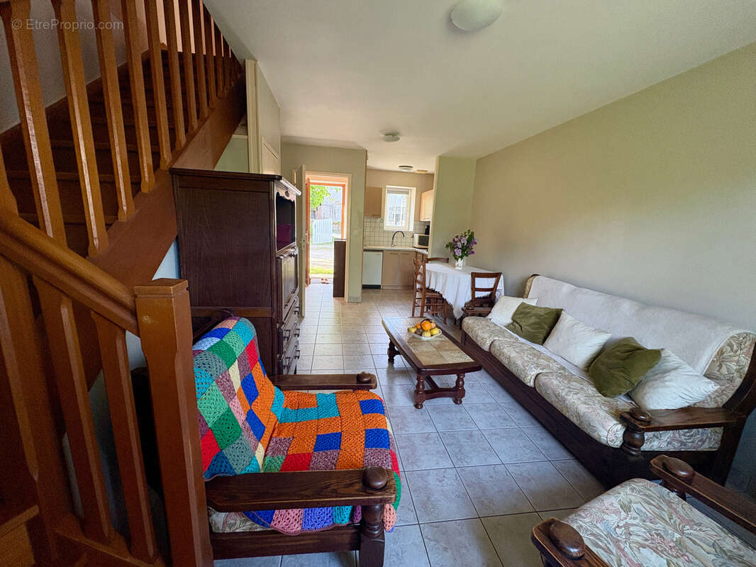 Appartement à SARLIAC-SUR-L'ISLE
