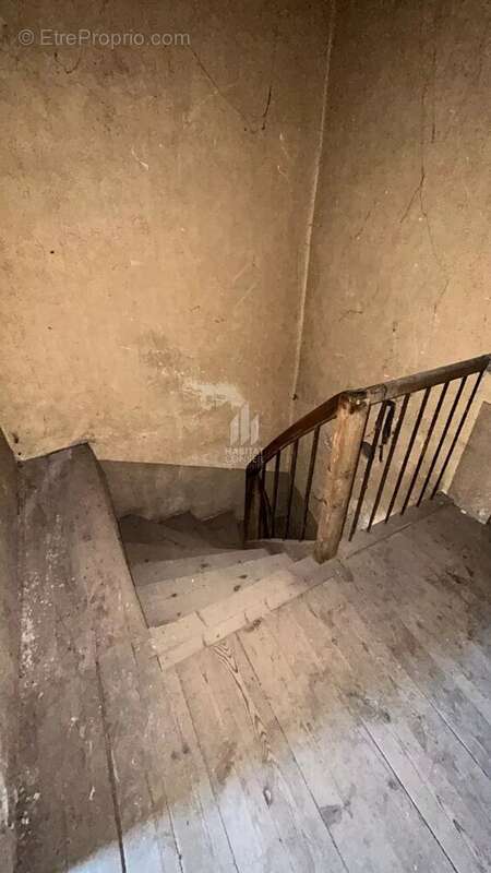 Maison à SAINT-EGREVE