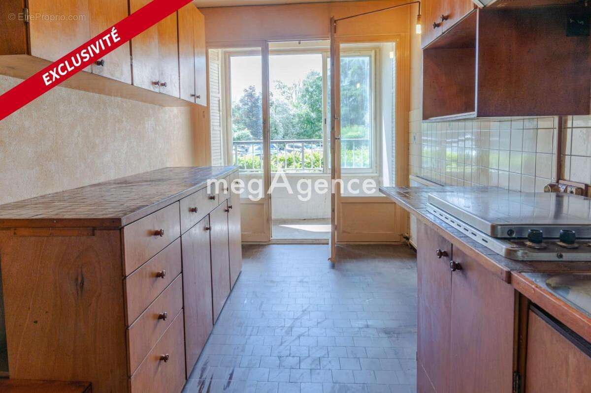 Appartement à SAINTE-FOY-LES-LYON