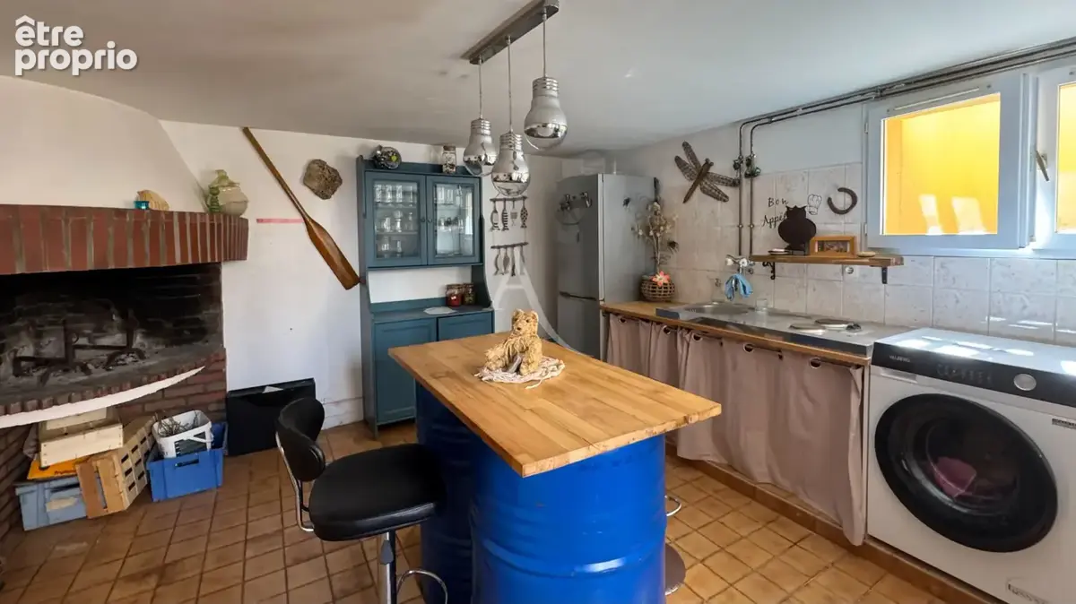 A VENDRE Mouilleron Le Captif - Maison familiale de 135m²  avec piscine + sauna + Jacuzzi - photo 10