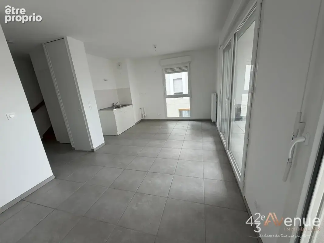 Appartement 4 pièces 91 m² à vendre à Saint-Etienne (42000) - photo 4