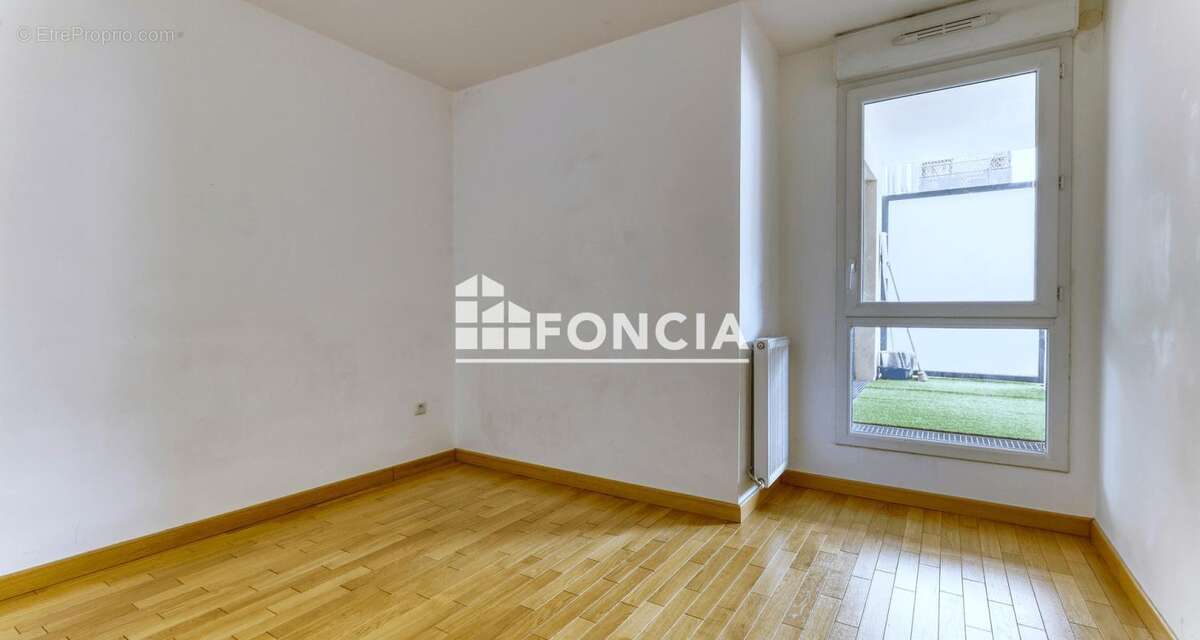 3 pièces 2 chambres à deux pas de la mairie de CLICHY ! - photo 7