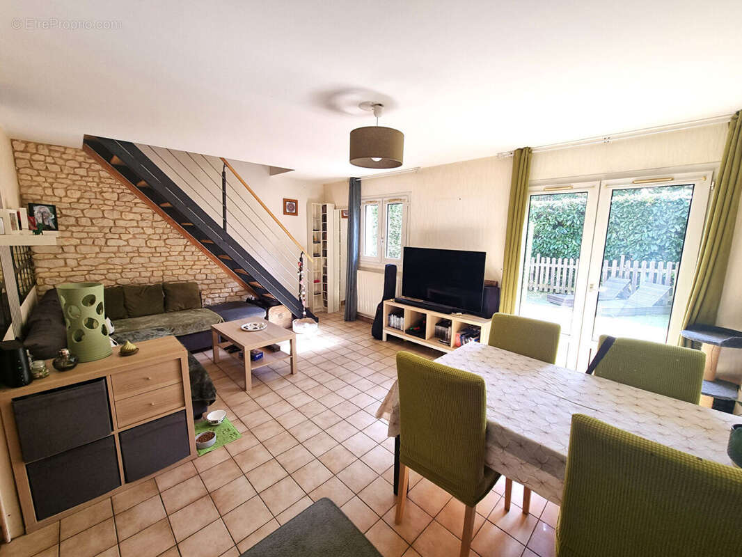 Maison à SAINT-SEBASTIEN-SUR-LOIRE