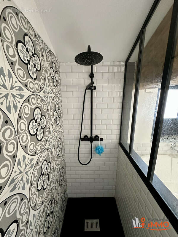 Maison à SAINT-DENIS-EN-BUGEY