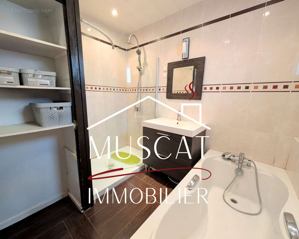 Appartement à BOURGOIN-JALLIEU