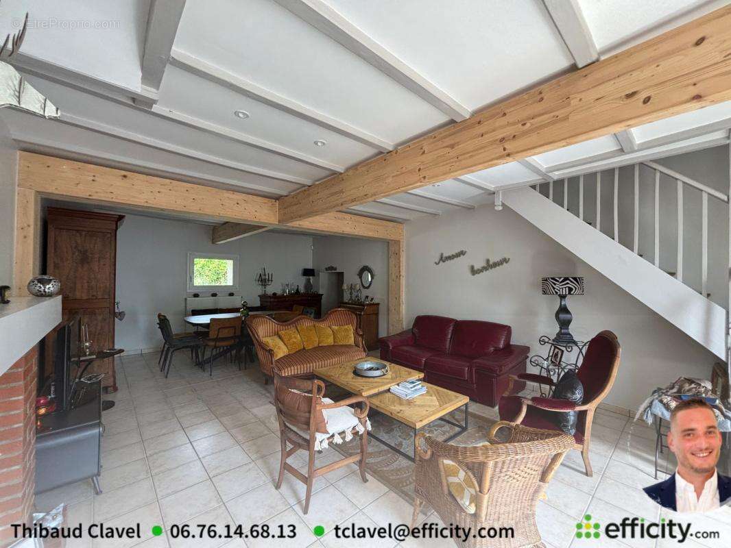 Maison à SAINT-YRIEIX-SUR-CHARENTE