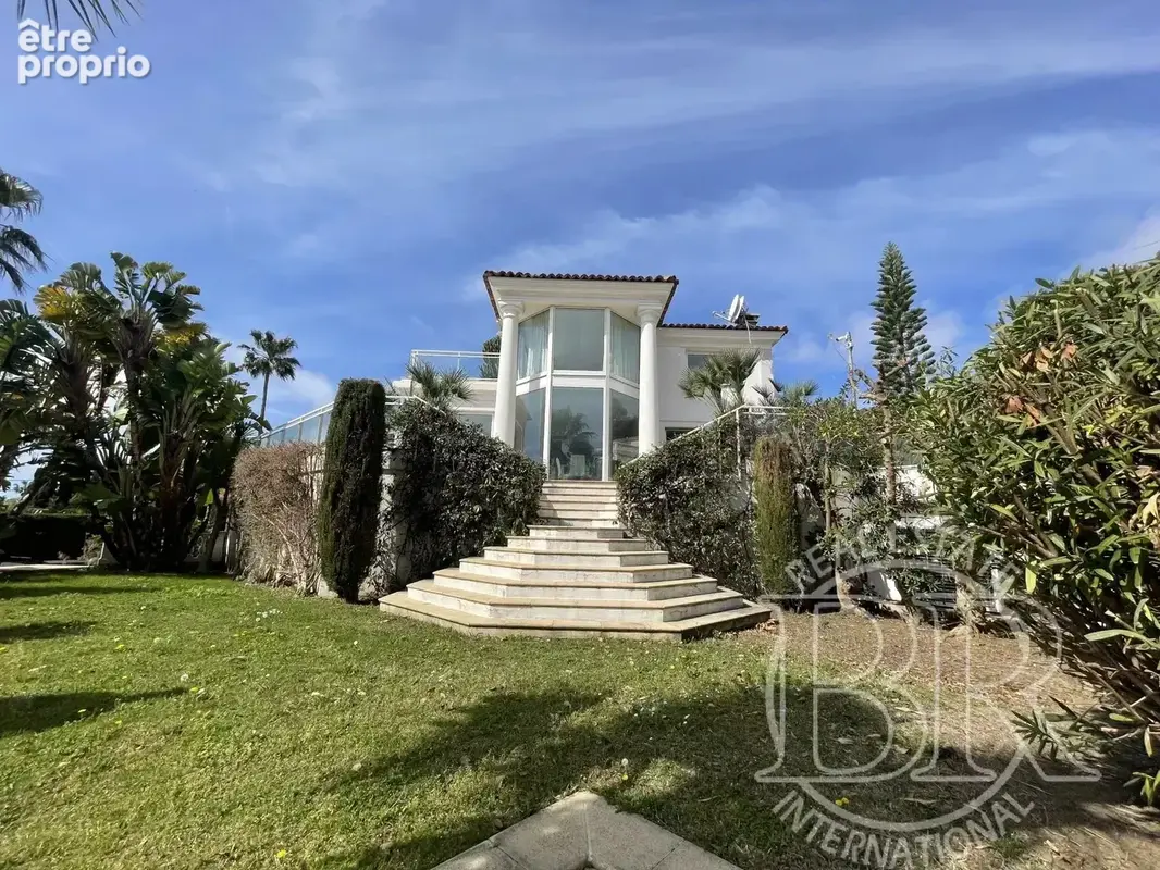 A VENDRE Villa Cannes-Super-Cannes de 642  m² au total vue mer - photo 15
