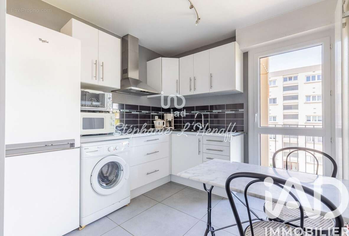 Photo 6 - Appartement à CHEVILLY-LARUE