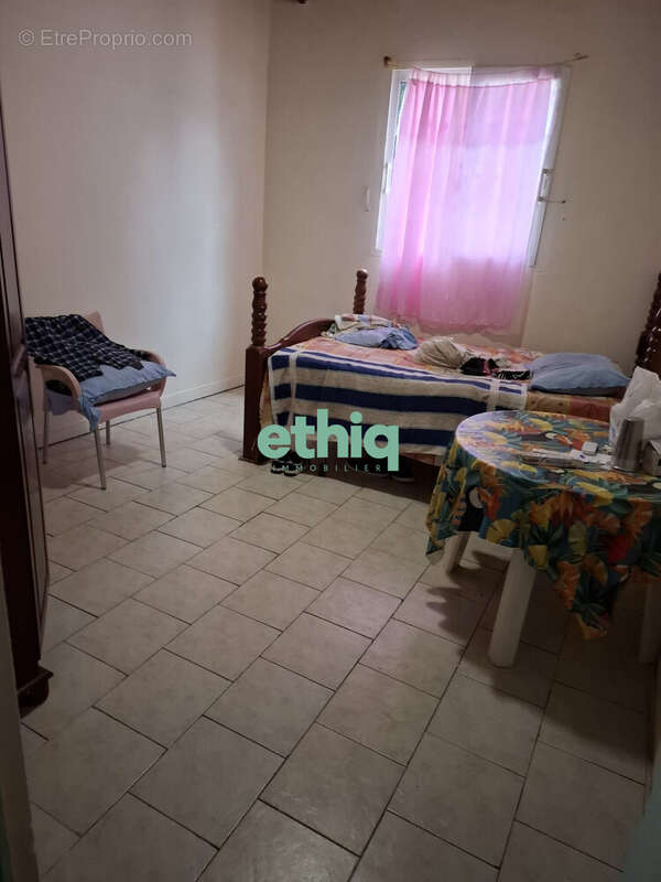 Maison à CAPESTERRE-BELLE-EAU