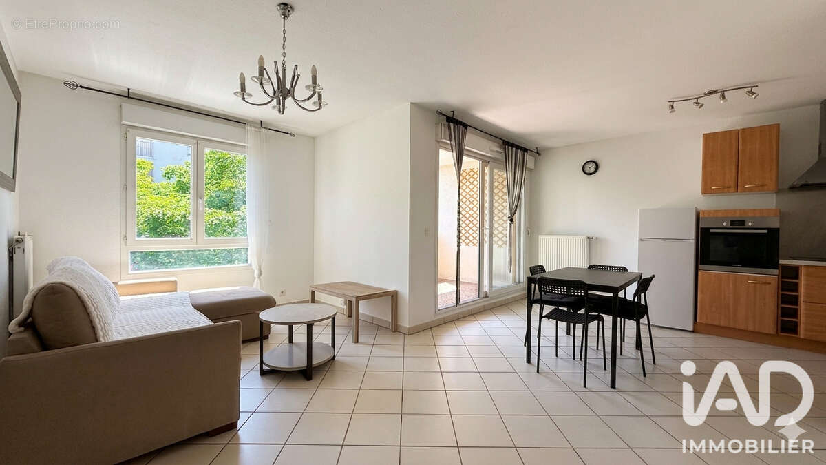 Photo 6 - Appartement à ECHIROLLES