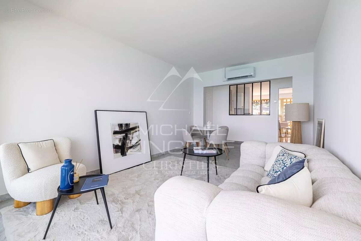 Appartement à ROQUEBRUNE-CAP-MARTIN