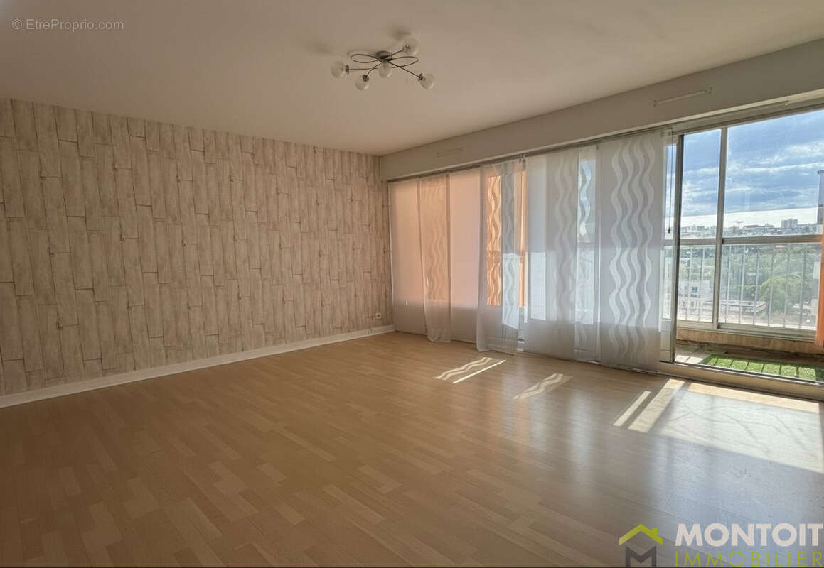 Appartement à VITRY-SUR-SEINE
