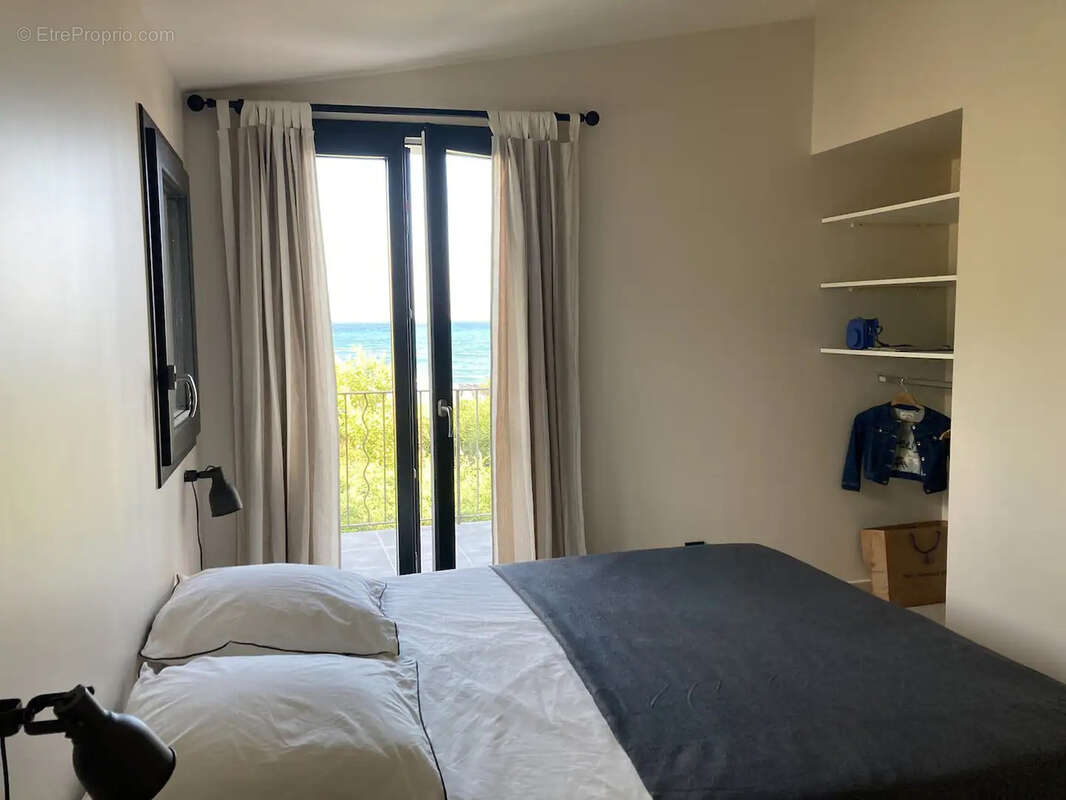 Maison à LINGUIZZETTA