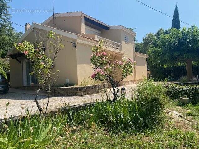 Maison à DRAGUIGNAN