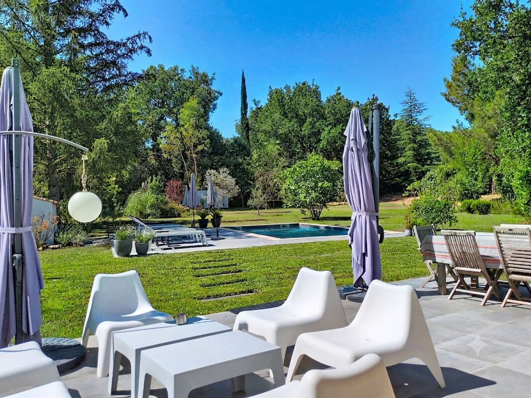 Propriété contemporaine d'exception à 20 minutes d'Aix en Provence - photo 13