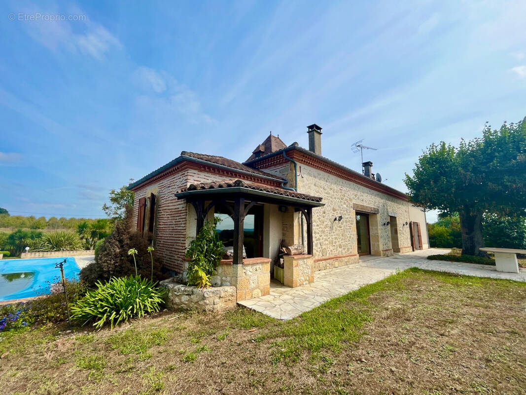 Maison à CASSENEUIL