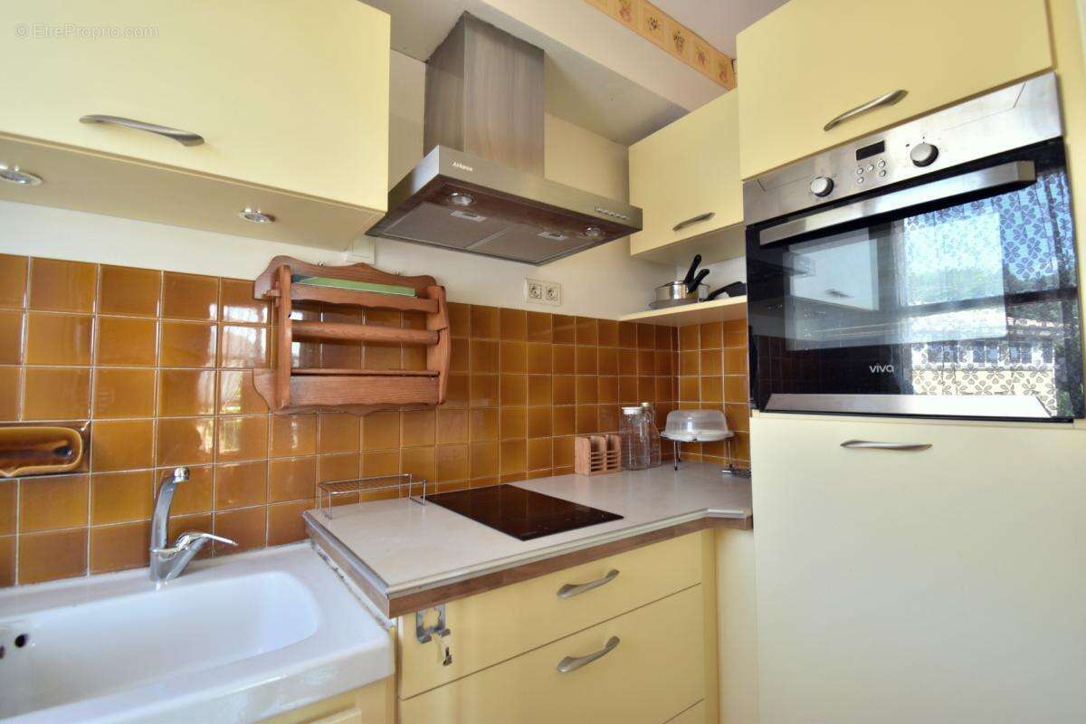 A vendre, Digne-les-Bains (04), Appartement T2 avec cave, balcon, ascenseur et parking privatif - photo 10
