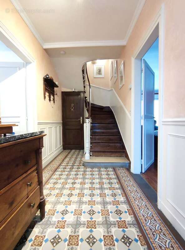 Maison à MONTLIGNON