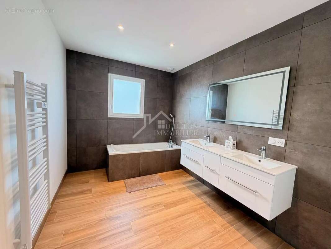 Maison à PONT-A-MOUSSON