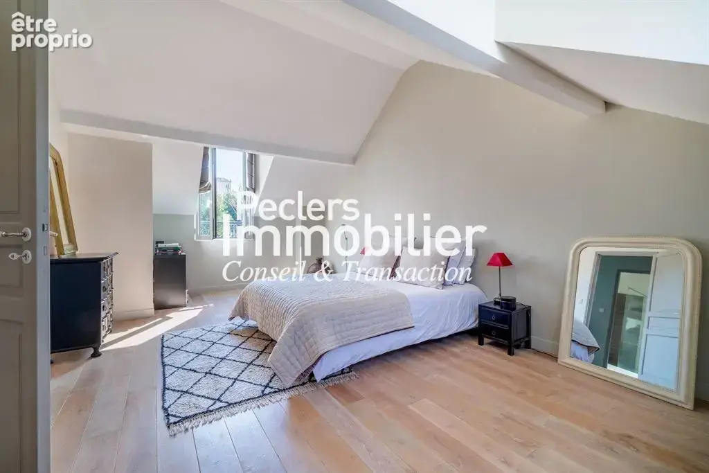 Maison de charme d’exception en cœur de ville – 173 m² – Terrasse – Dépendances - photo 8