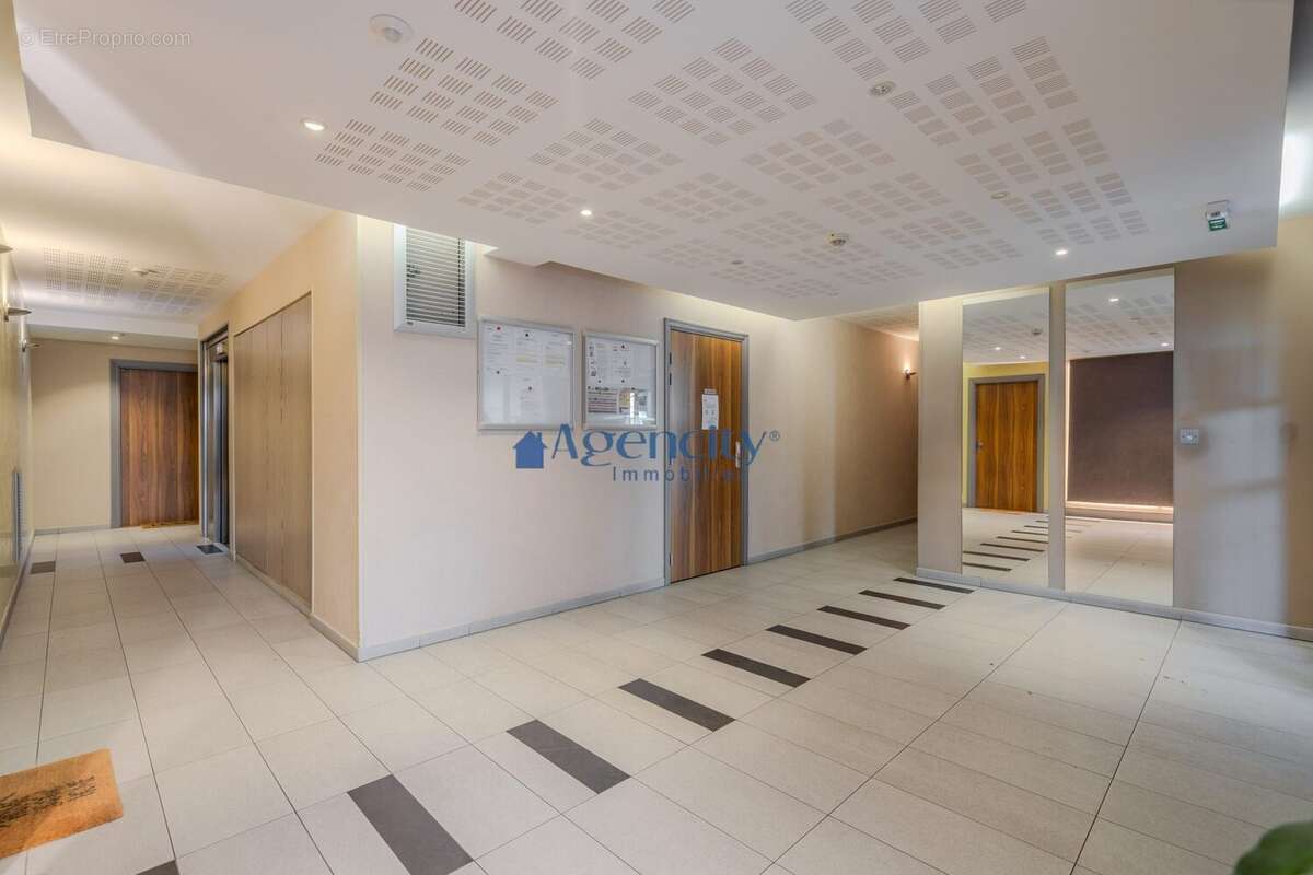 Appartement à LOGNES