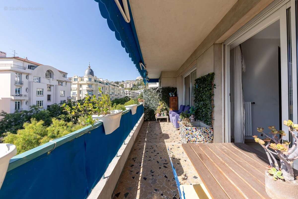 Appartement à NICE