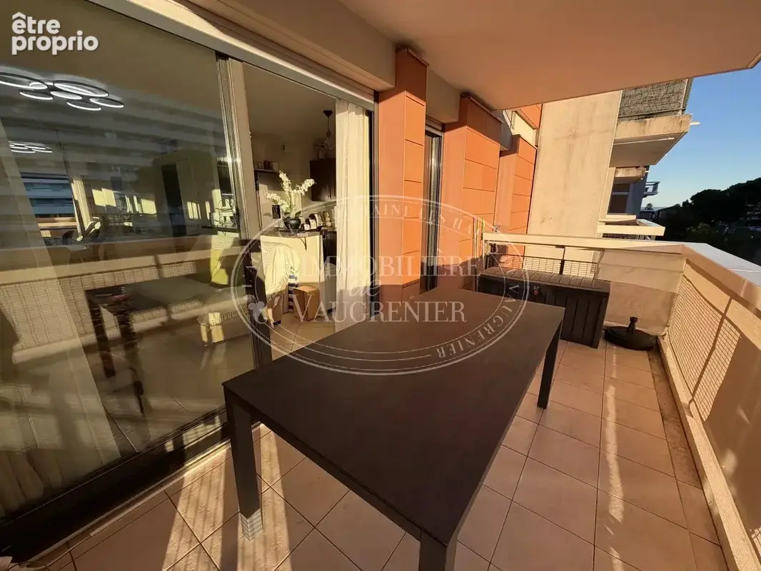 Appartement à VILLENEUVE-LOUBET