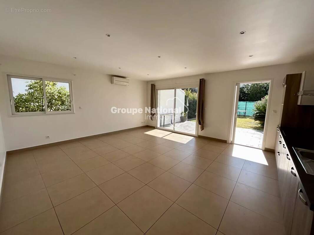 Appartement à SALON-DE-PROVENCE