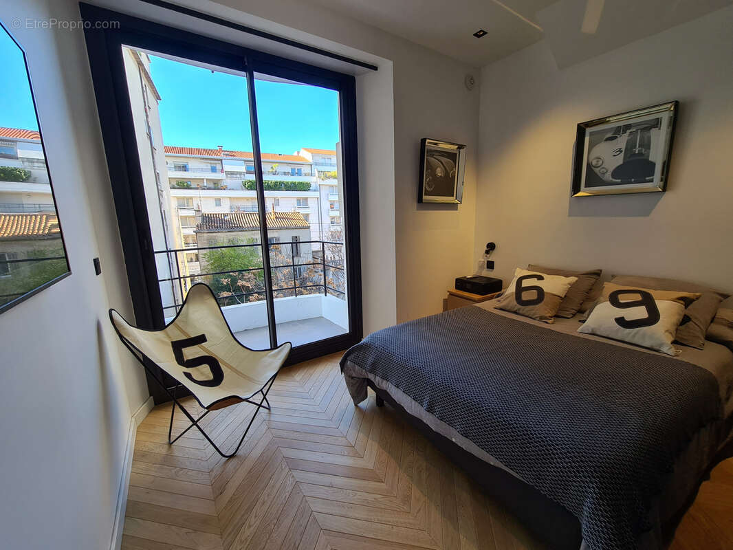 Appartement à MARSEILLE-8E