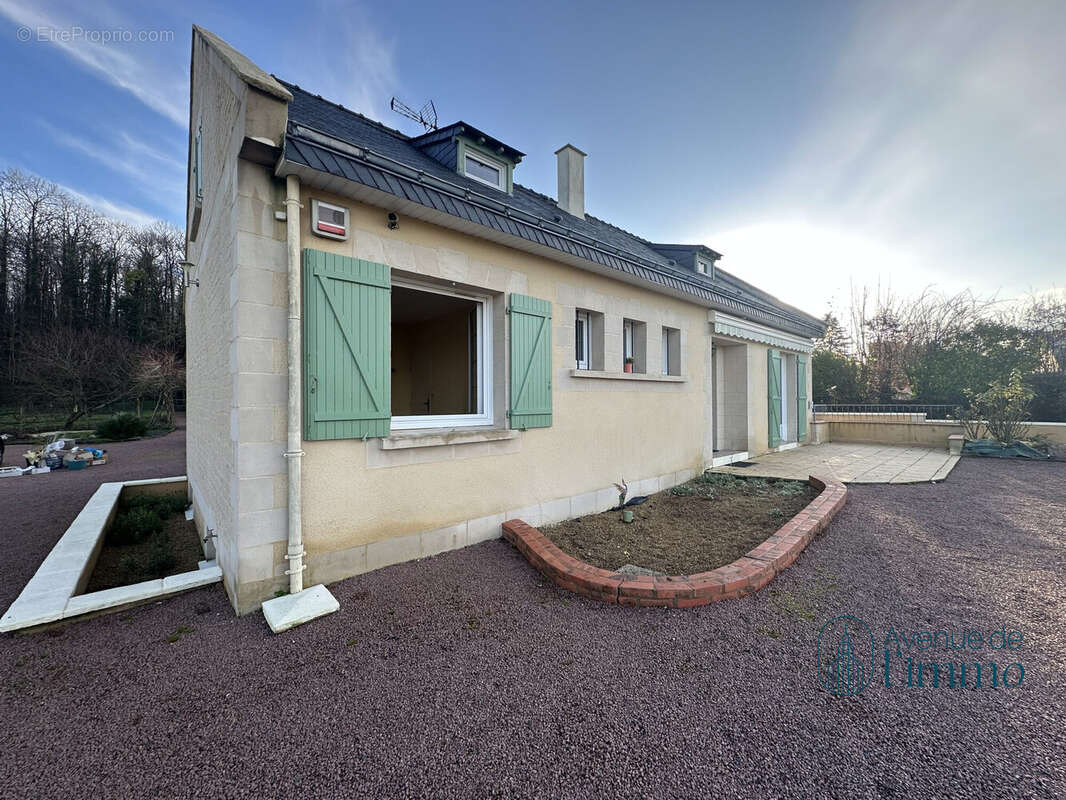 Maison à BEAUFORT-EN-VALLEE