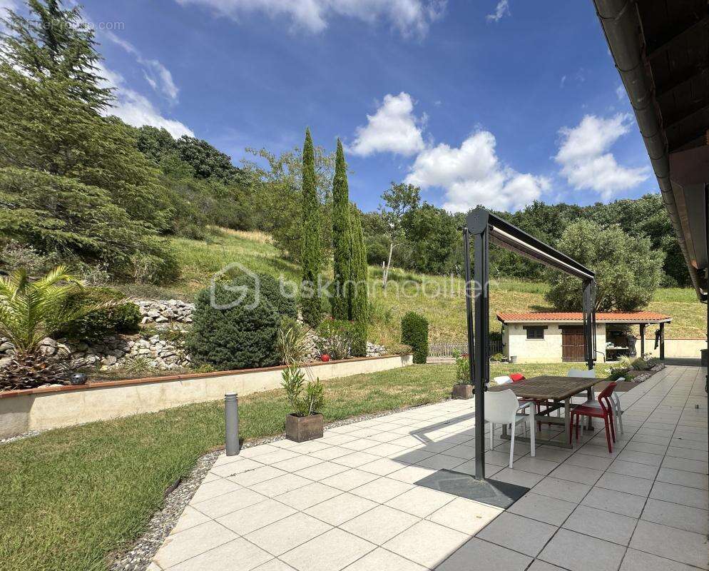 Propriete dans un environnement privilegie- îlot de fraicheur de 1,5 hectare avec vue sur la vallee de la garonne - photo 15