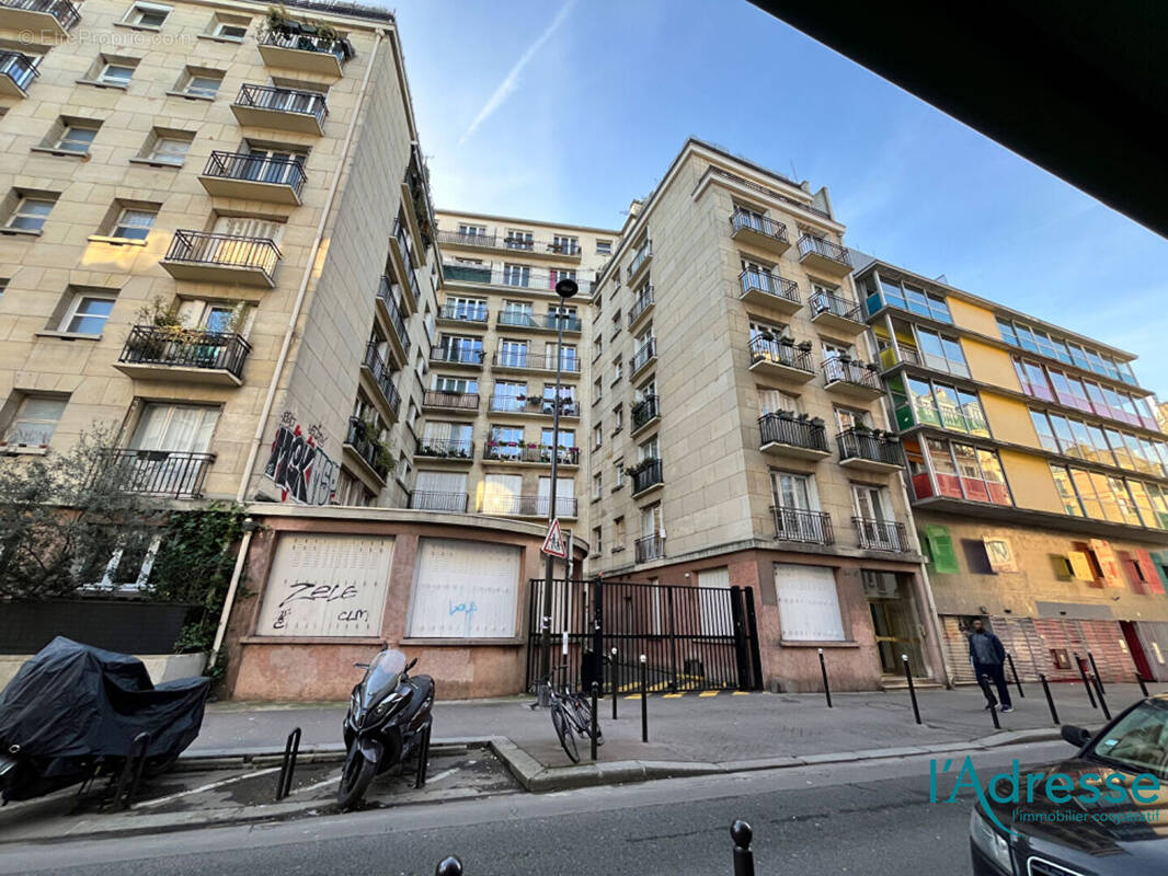 Parking à PARIS-11E