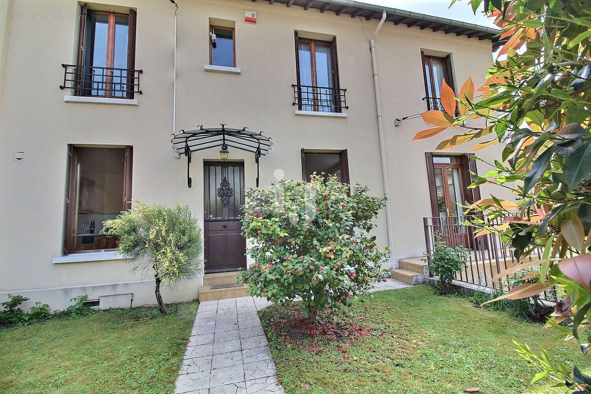 Maison à EPINAY-SUR-SEINE