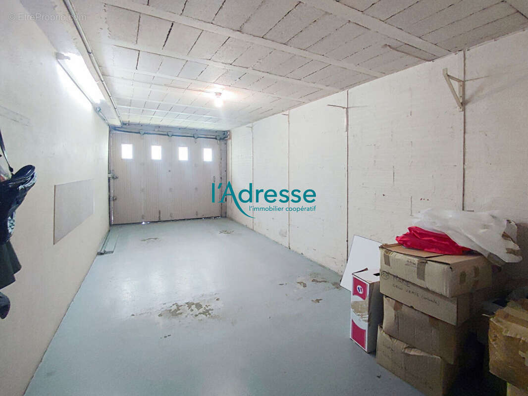 Maison à MONTREVAULT