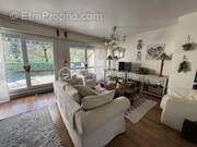 Maison à SAINT-JULIEN-LES-VILLAS