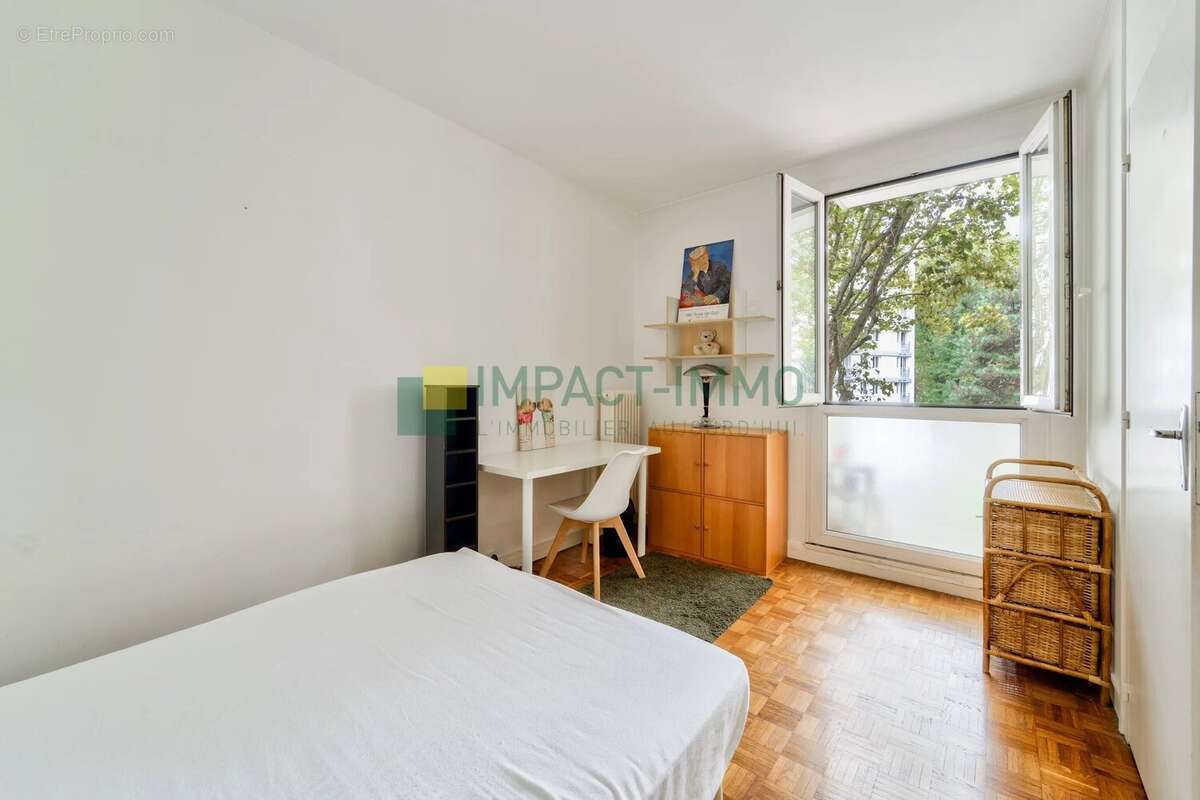 Appartement à CLICHY