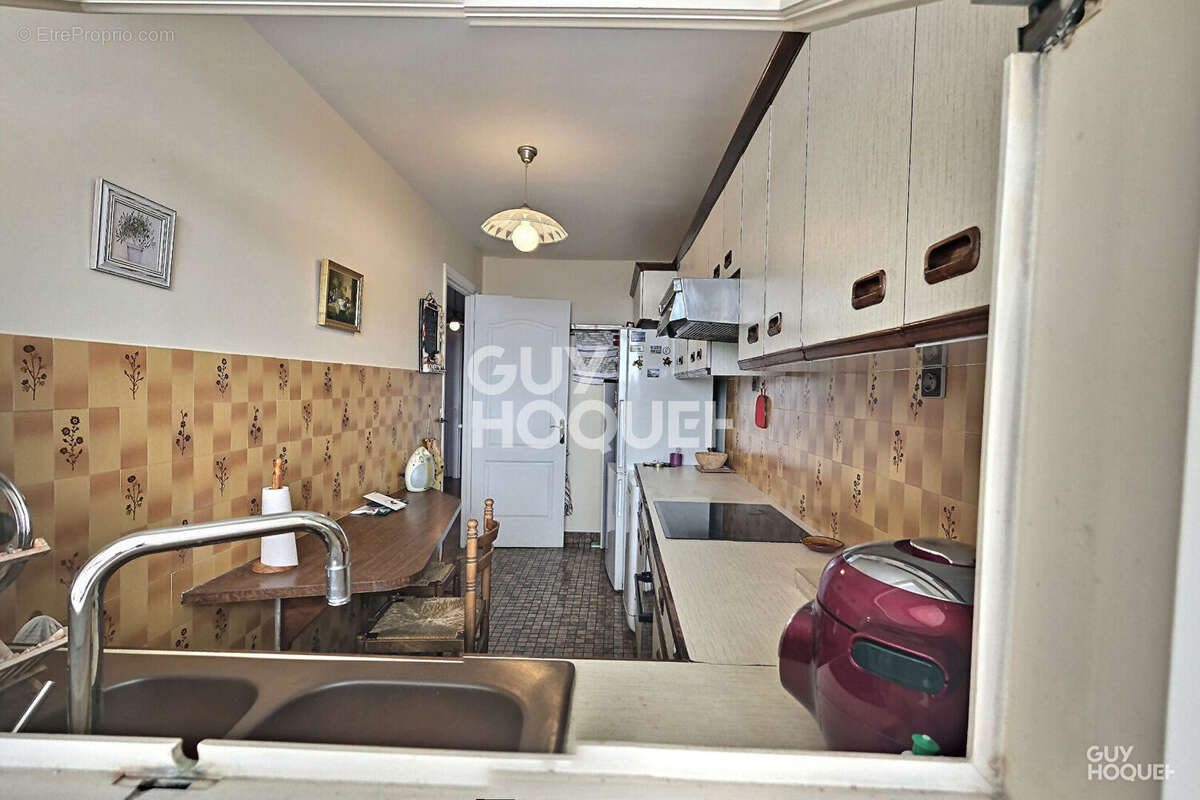 Appartement à MAISONS-ALFORT
