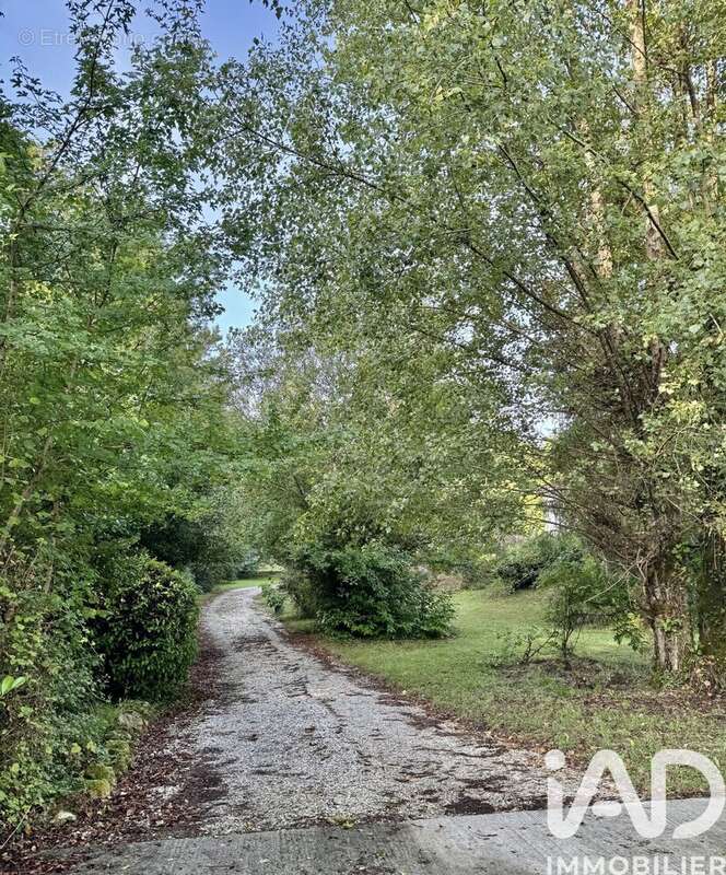 Photo 4 - Maison à FARGUES-SAINT-HILAIRE