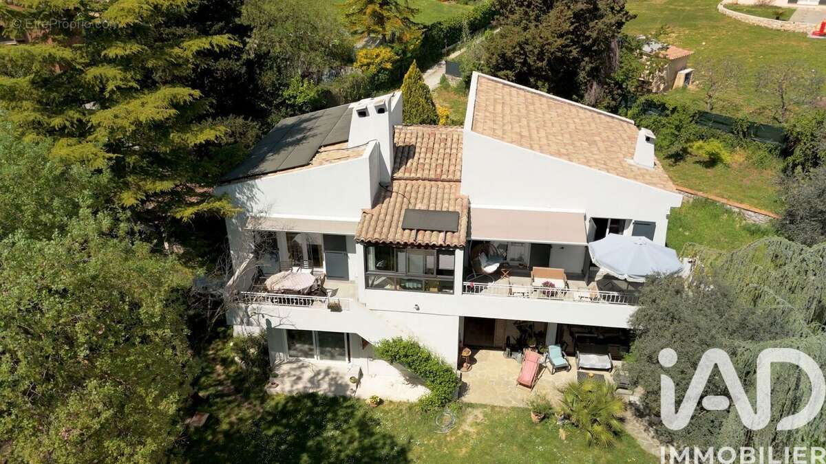 Photo 2 - Maison à SAINT-JEANNET