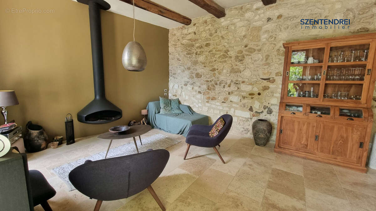 Maison à SAINT-CHRISTOL