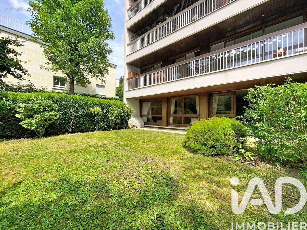 Photo 1 - Appartement à SAINT-CLOUD